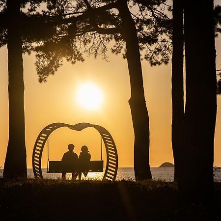 C-One Resort Jaeundo Sinan Εξωτερικό φωτογραφία