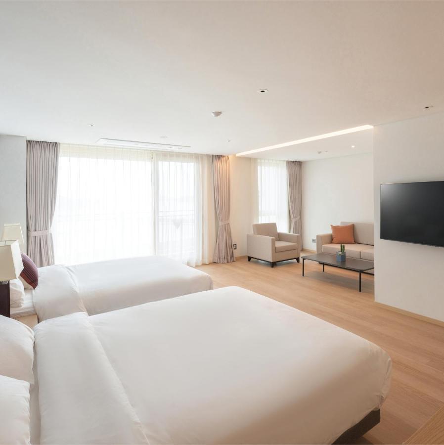 C-One Resort Jaeundo Sinan Εξωτερικό φωτογραφία