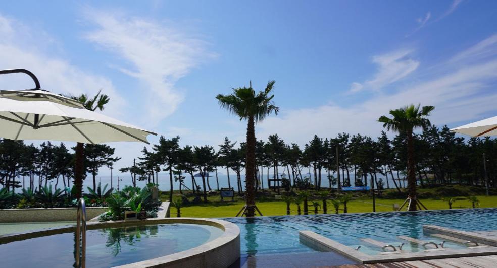 C-One Resort Jaeundo Sinan Εξωτερικό φωτογραφία